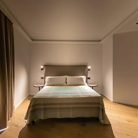 Palazzo Raho 게스트하우스 체팔루